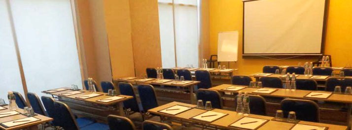 651/Holiday Inn Express Ahmedabad Ashram Road - Ahmedabad 05.jpg